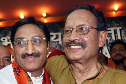 11 सितंबर 2011: तस्‍वीरों में देखें दिनभर की बड़ी खबरें| पढ़ें