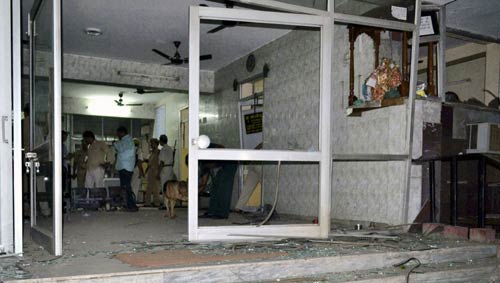 17 सितंबर 2011: तस्‍वीरों में देखें दिनभर की बड़ी खबरें | पढ़ें