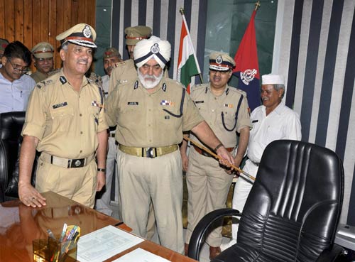 31 अगस्‍त 2011: तस्‍वीरों में देखें दिनभर की बड़ी खबरें | पढ़ें