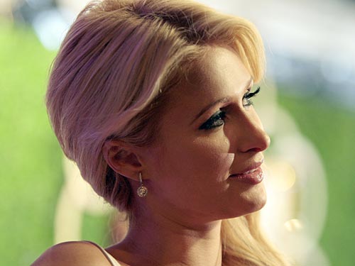 मुंबई का दौरा करेंगी 'हॉट' हिल्टन |  हसीनाएं