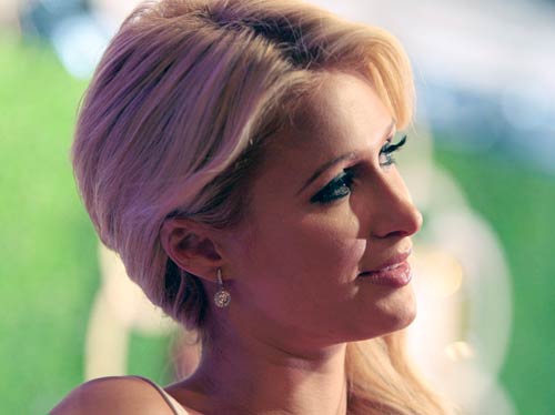 हॉलीवुड हसीना पेरिस हिल्‍टन मुंबई पहुंची...| 