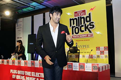तस्वीरों में माइंड रॉक्स इंडिया टुडे यूथ समिट 2011 | NO MORE भ्रष्‍टाचार