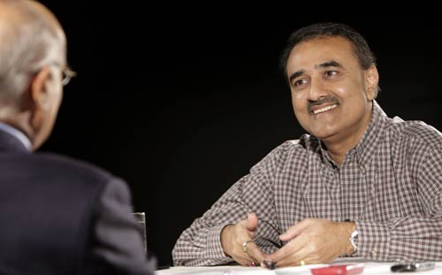 जानिए आपके नेताओं के पास है कितनी संपत्ति