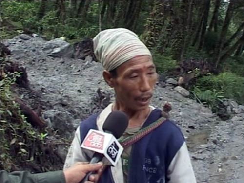 भूकंप के बाद की कुछ और तस्‍वीरें