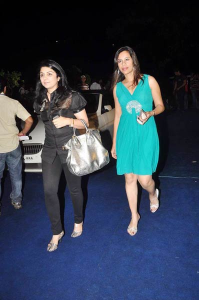 शाहरुख की 'रा वन' का म्‍यूजिक लांच | किंग खान की पार्टी