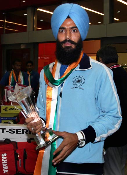 13 सितंबर 2011: तस्‍वीरों में देखें दिनभर की बड़ी खबरें | पढ़ें