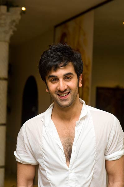 रणबीर कपूर की अदाओं के क्या कहने | रणबीर की पार्टी में दीपिका