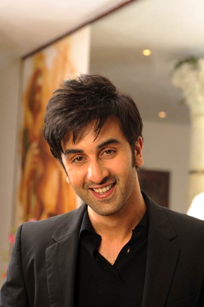 रणबीर कपूर की अदाओं के क्या कहने | रणबीर की पार्टी में दीपिका