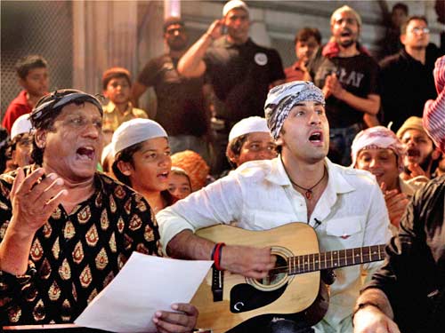 रॉकस्‍टार की टीम पहुंची हजरत निजामुद्दीन के दरगाह