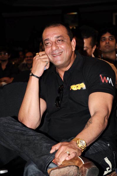 फिल्‍म ‘रास्कल्स’ का म्‍यूजिक लॉन्‍च...  | स्टाइल आइकॉन कंगना