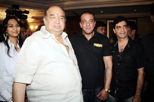 फिल्‍म ‘रास्कल्स’ का म्‍यूजिक लॉन्‍च...  | स्टाइल आइकॉन कंगना