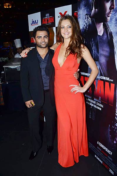 फिल्‍म 'अजान' का म्‍यूजिक लॉन्‍च...| कैटरीना के ठुमके... 