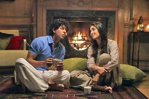 आजतक पर फिल्‍म 'रा वन' की पहली झलक...| 'रा वन' का म्‍यूजिक लॉन्‍च