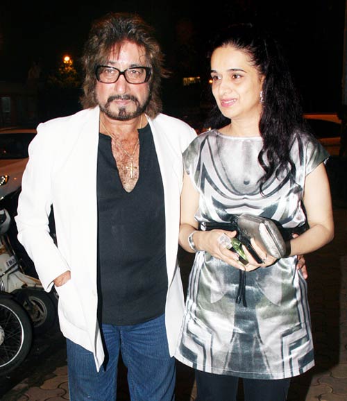 स्‍टार पत्‍नियों की चमक | बिना मेकअप अभिनेत्रियां