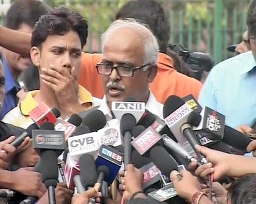 12 सितंबर 2011: तस्‍वीरों में देखें दिनभर की बड़ी खबरें | पढ़ें