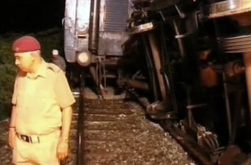 चेन्नई के पास अराकोनम में ट्रेन हादसा, 9 मरे