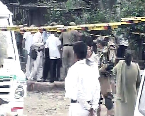 देखें दिल्‍ली में कैसे हुआ बम ब्‍लास्‍ट | क्‍या है सुरक्षा का हाल