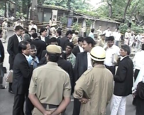 देखें दिल्‍ली में कैसे हुआ बम ब्‍लास्‍ट | क्‍या है सुरक्षा का हाल