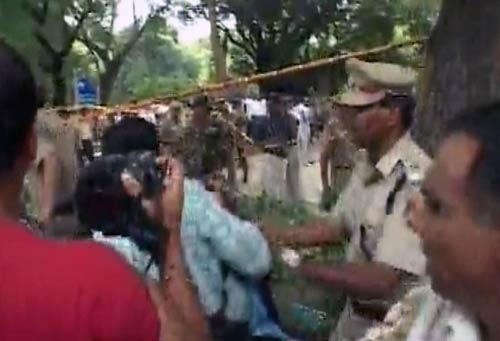 देखें दिल्‍ली में कैसे हुआ बम ब्‍लास्‍ट | क्‍या है सुरक्षा का हाल