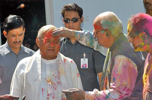 तस्‍वीरों में देखें आडवाणी का जीवन | आडवाणी की रथयात्रा