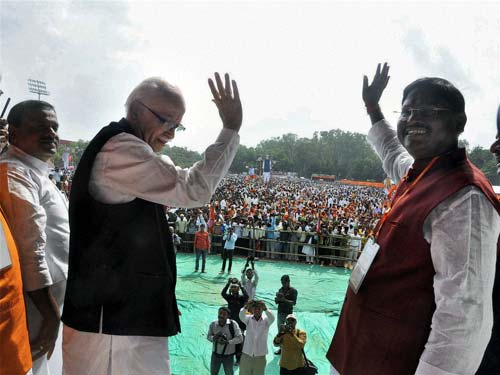 जनचेतना यात्रा: आडवाणी के बयान और तस्‍वीरें | आडवाणी की रथयात्रा