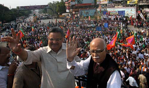 जनचेतना यात्रा: आडवाणी के बयान और तस्‍वीरें | आडवाणी की रथयात्रा