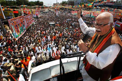 19 अक्टूबर 2011: तस्वीरों में देखें दिनभर की बड़ी खबरें | पढ़ें