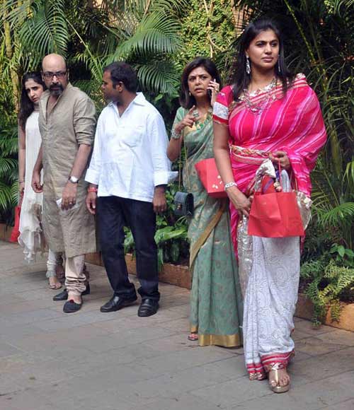 ऐश्वर्या की गोदभराई पर बॉलीवुड का 'जलसा' | मातृत्‍व सुख