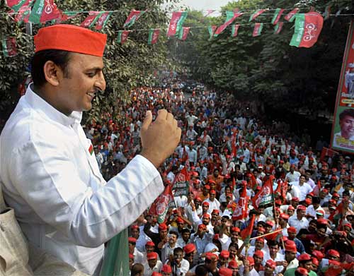 21 अक्‍टूबर 2011: तस्वीरों में देखें दिनभर की बड़ी खबरें  | पढ़ें