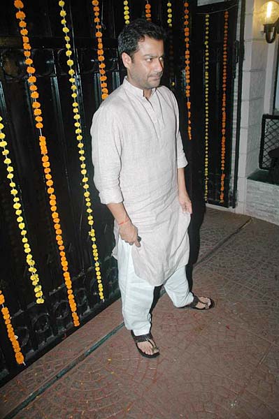 एकता कपूर की दिवाली पार्टी में सितारे | ग्लैमर का तड़का