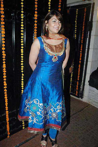 एकता कपूर की दिवाली पार्टी में सितारे | ग्लैमर का तड़का