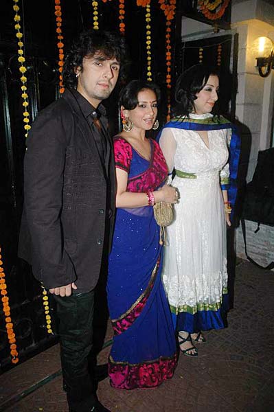 एकता कपूर की दिवाली पार्टी में सितारे | ग्लैमर का तड़का