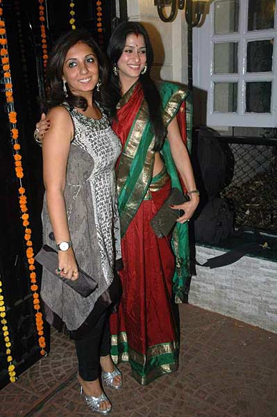 एकता कपूर की दिवाली पार्टी में सितारे | ग्लैमर का तड़का