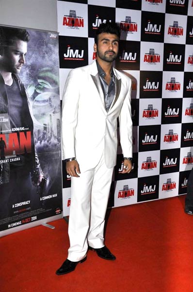 'अजान' की पार्टी में शाहरुख का जलवा  | किंग खान की पार्टी