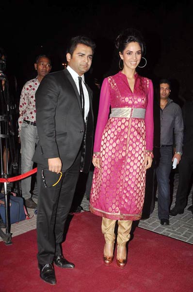 'अजान' के प्रीमियर पर सितारे | 'अजान' का म्‍यूजिक लॉन्‍च...