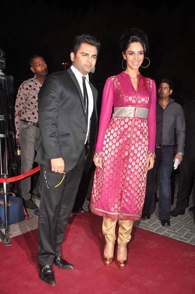 'अजान' के प्रीमियर पर सितारे | 'अजान' का म्‍यूजिक लॉन्‍च...