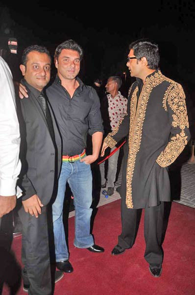 'अजान' के प्रीमियर पर सितारे | 'अजान' का म्‍यूजिक लॉन्‍च...