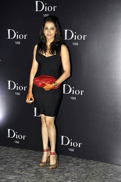 'डिओर' की पार्टी में सितारों का जमावड़ा... | परियों का जलवा