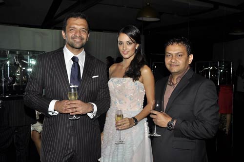 'डिओर' की पार्टी में सितारों का जमावड़ा... | परियों का जलवा