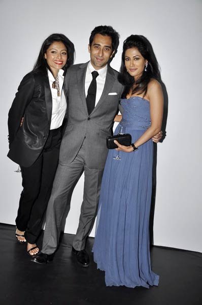 'डिओर' की पार्टी में सितारों का जमावड़ा... | परियों का जलवा