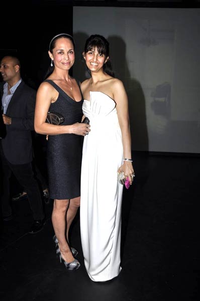 'डिओर' की पार्टी में सितारों का जमावड़ा... | परियों का जलवा