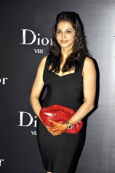 'डिओर' की पार्टी में सितारों का जमावड़ा... | परियों का जलवा