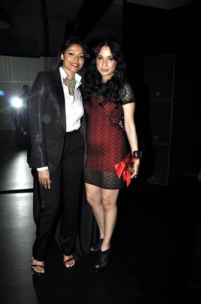 'डिओर' की पार्टी में सितारों का जमावड़ा... | परियों का जलवा