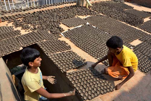 9 अक्‍टूबर 2011: तस्‍वीरों में देखें दिनभर की बड़ी खबरें | पढ़ें