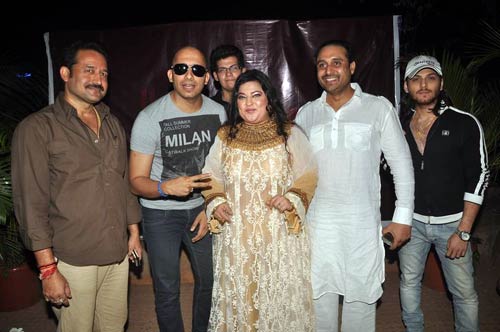 डॉली बिंद्रा की बर्थडे पार्टी में सितारे | ग्लैमर का तड़का