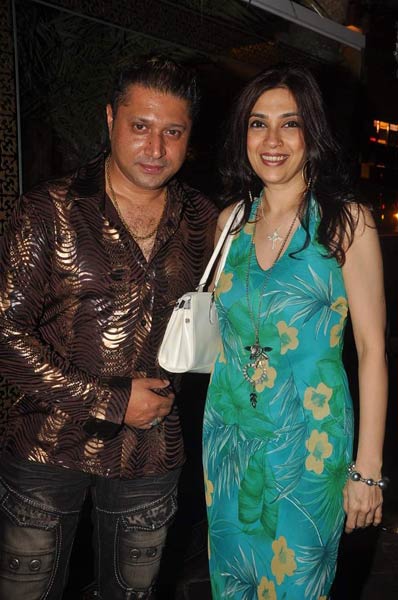 डॉली बिंद्रा की बर्थडे पार्टी में सितारे | ग्लैमर का तड़का