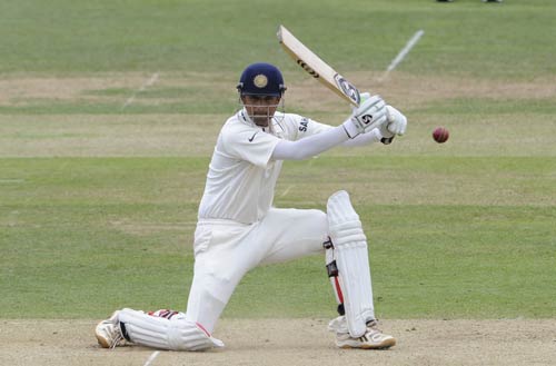 टेस्ट टीम में युवा गेंदबाजों को मौका | धोनी पर विशेष