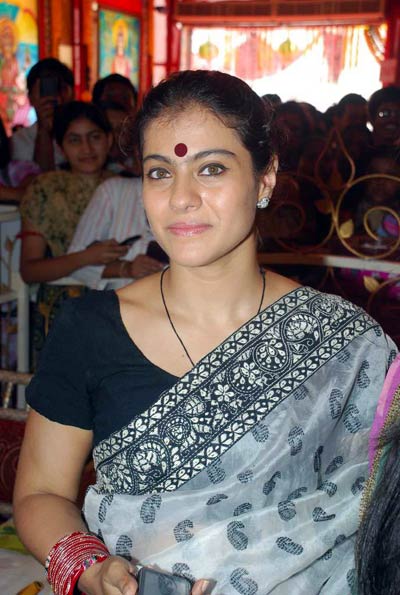 सिनेमा जगत के दिग्‍गजों की दुर्गापूजा...। विशेष कवरेज