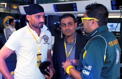 एफ-1 रेस देखने पहुंचे सितारे | सेबेस्टियन बने चैंपियन