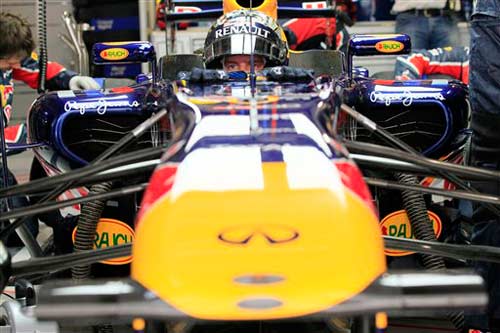 एफ-1 रेस में सेबेस्टियन वेटेल बने चैंपियन | पढ़ें